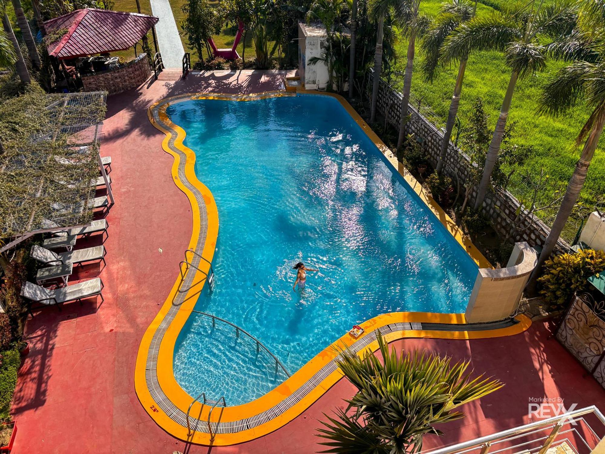 The Neeraj River Forest Resort Ayurvedic Wellness Center Ришикеш Экстерьер фото