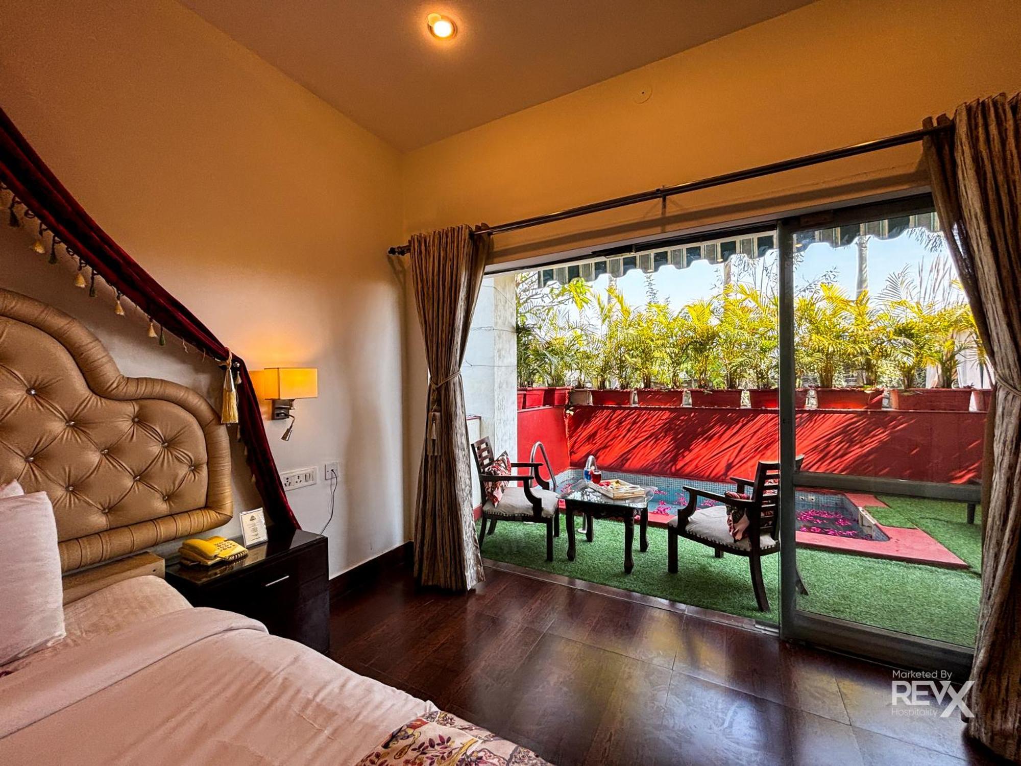 The Neeraj River Forest Resort Ayurvedic Wellness Center Ришикеш Экстерьер фото