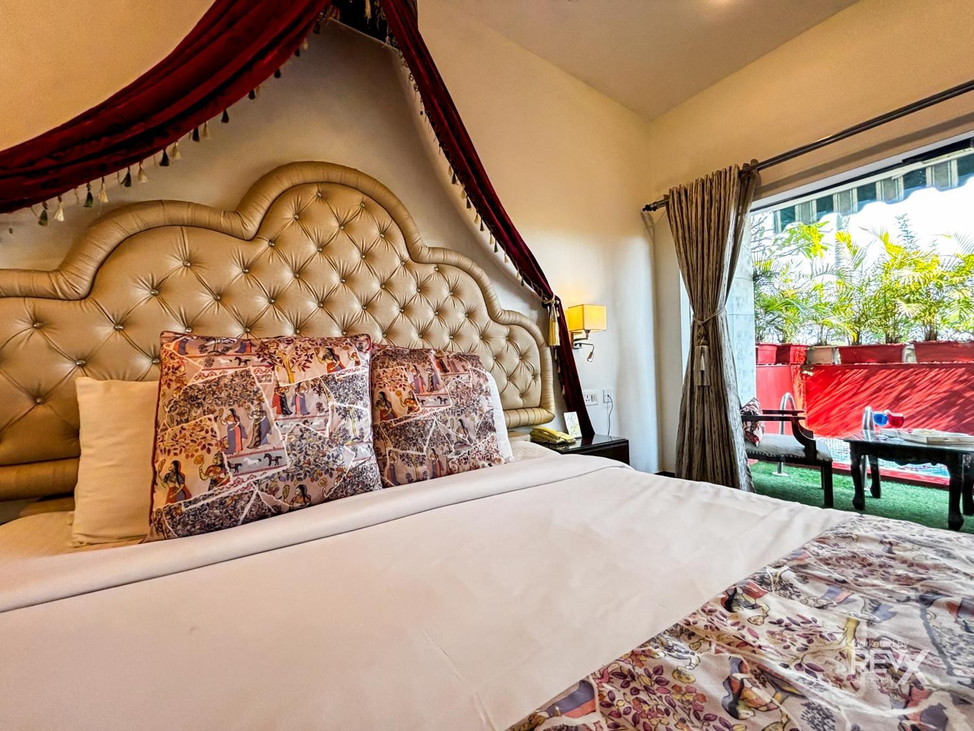 The Neeraj River Forest Resort Ayurvedic Wellness Center Ришикеш Экстерьер фото