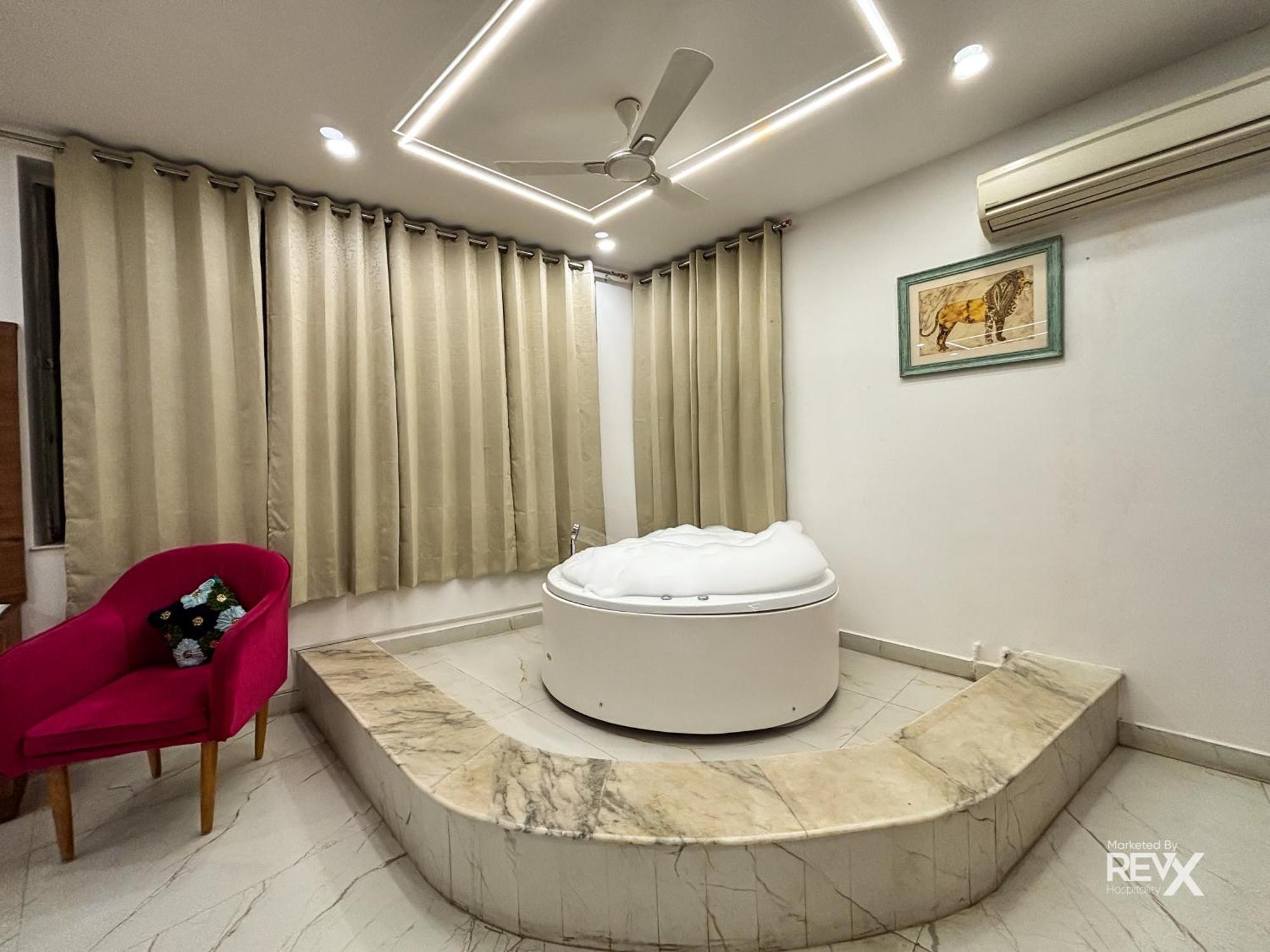 The Neeraj River Forest Resort Ayurvedic Wellness Center Ришикеш Экстерьер фото