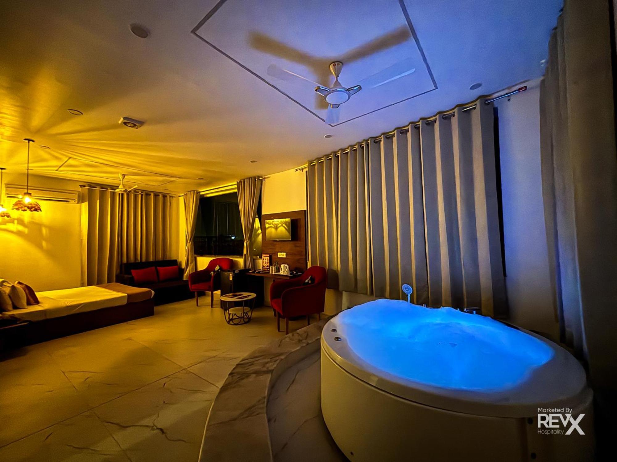 The Neeraj River Forest Resort Ayurvedic Wellness Center Ришикеш Экстерьер фото
